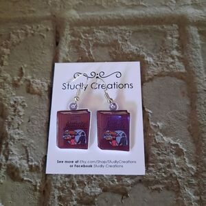 𝅺🆕 Studlycreations Beetlejuice earrings